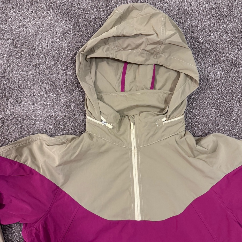 Lululemon Evergreen Anorak Prosecco / Ripened Raspberry Size 6 - Picture 12 of 15